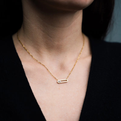 Collier « Toi et Moi » avec 2 cristaux Swarovski mobiles, plaqué Or 18 carats